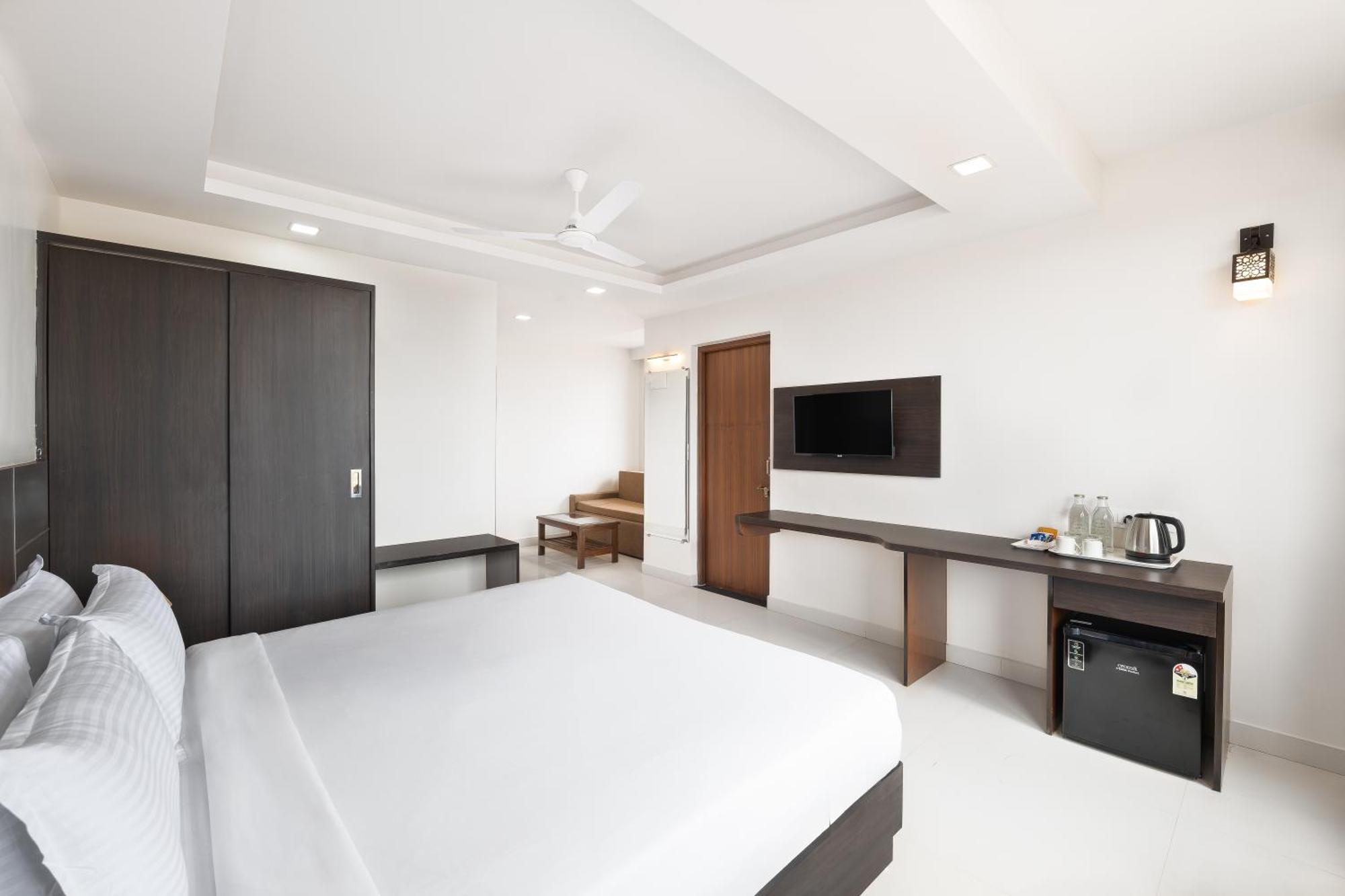 Bsg Porvorim Regency Hotel Goa Экстерьер фото